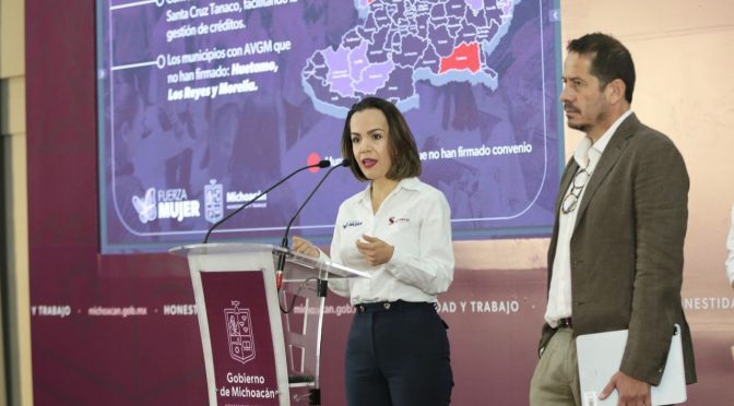Con 445 mdp de Fuerza Mujer se apoyan a 2 mil 300 empresarias