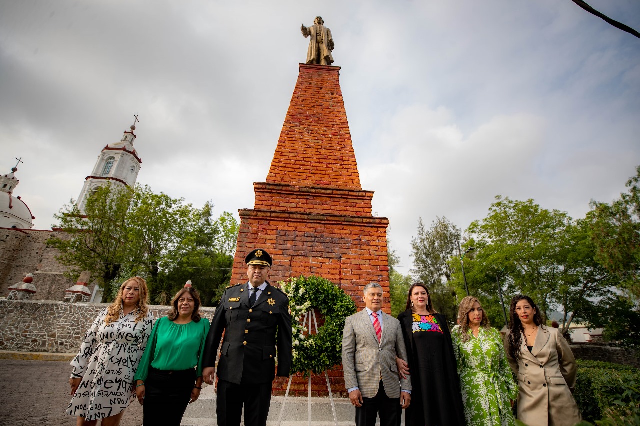 DAVID SÁNCHEZ ENCABEZA DESFILE POR ANIVERSARIO DE LA INDEPENDENCIA DE MÉXICO
