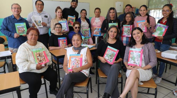 Ven docentes michoacanos buena aceptación de libros de texto: SEE