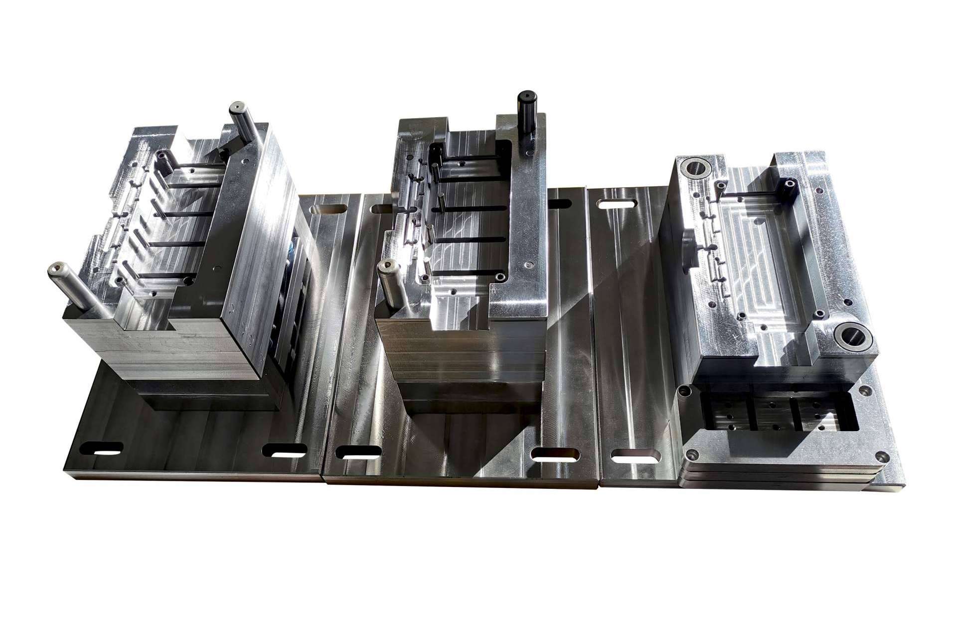 Moldes A.W. y la fabricación de moldes industriales de inyección de plástico y zamak aluminio