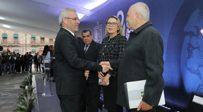 Bedolla inicia festejos por los 200 años de Michoacán como estado federal