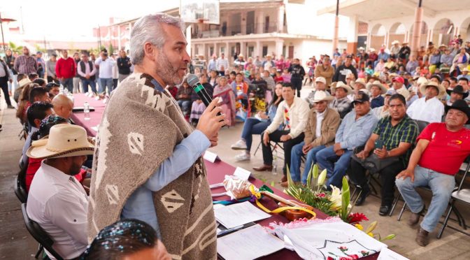 Este año se busca aumentar a 45 las comunidades indígenas en autogobierno: Bedolla