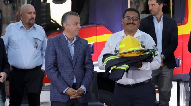 Avanza Gobierno de Michoacán en la dignificación de los bomberos