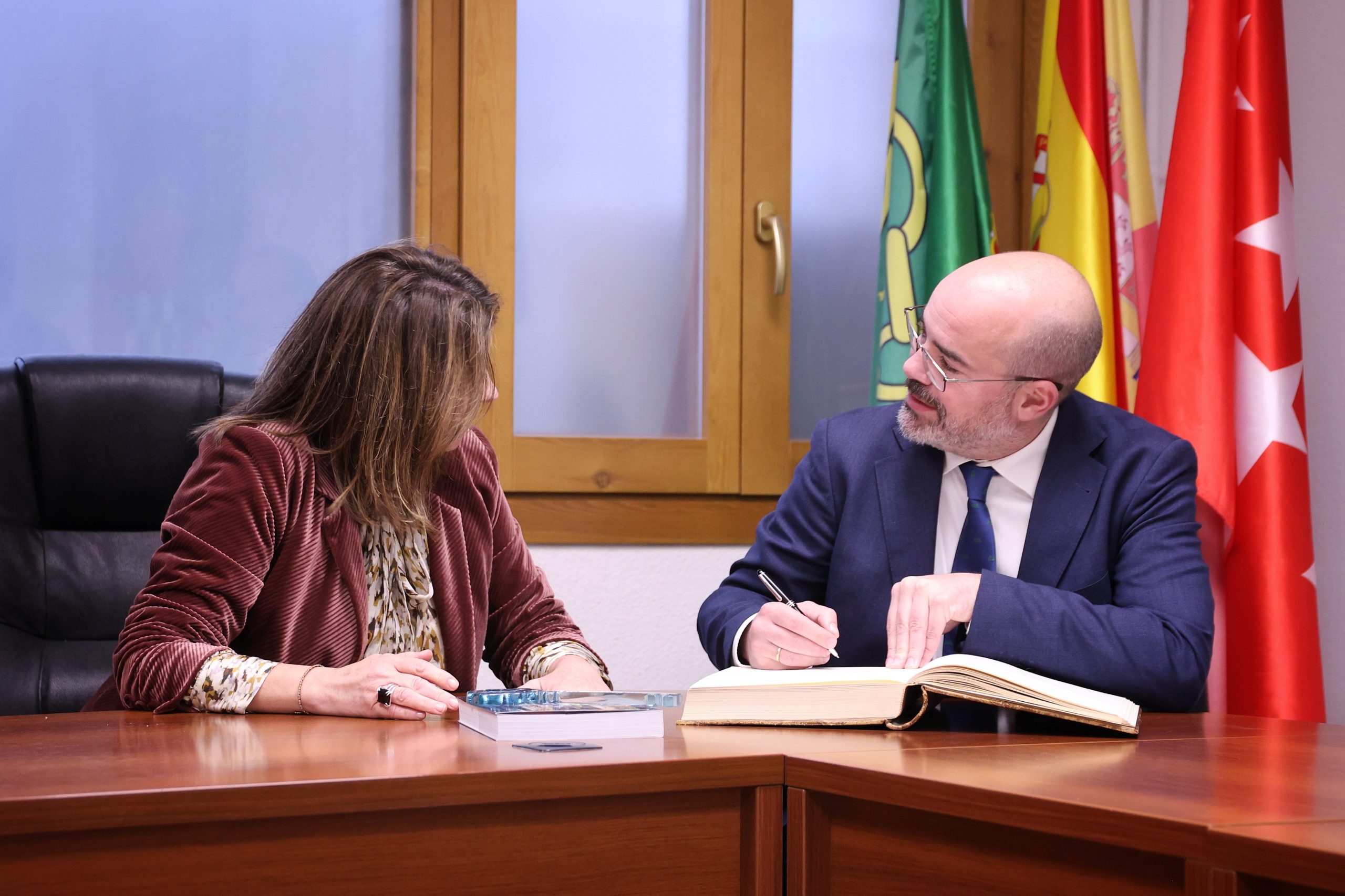 EL DELEGADO DE GOBIERNO EN MADRID VISITA NUEVO BAZTÁN
