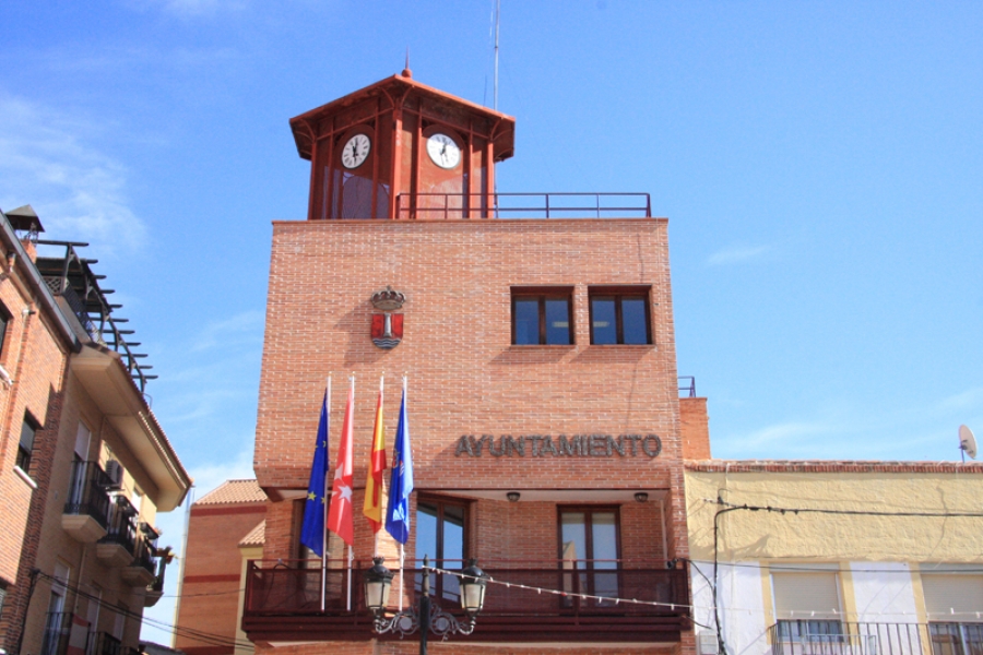 Hoy lunes, a las 12:00, MINUTO DE SILENCIO POR LAS VÍCTIMAS DEL INCENDIO DE VALENCIA