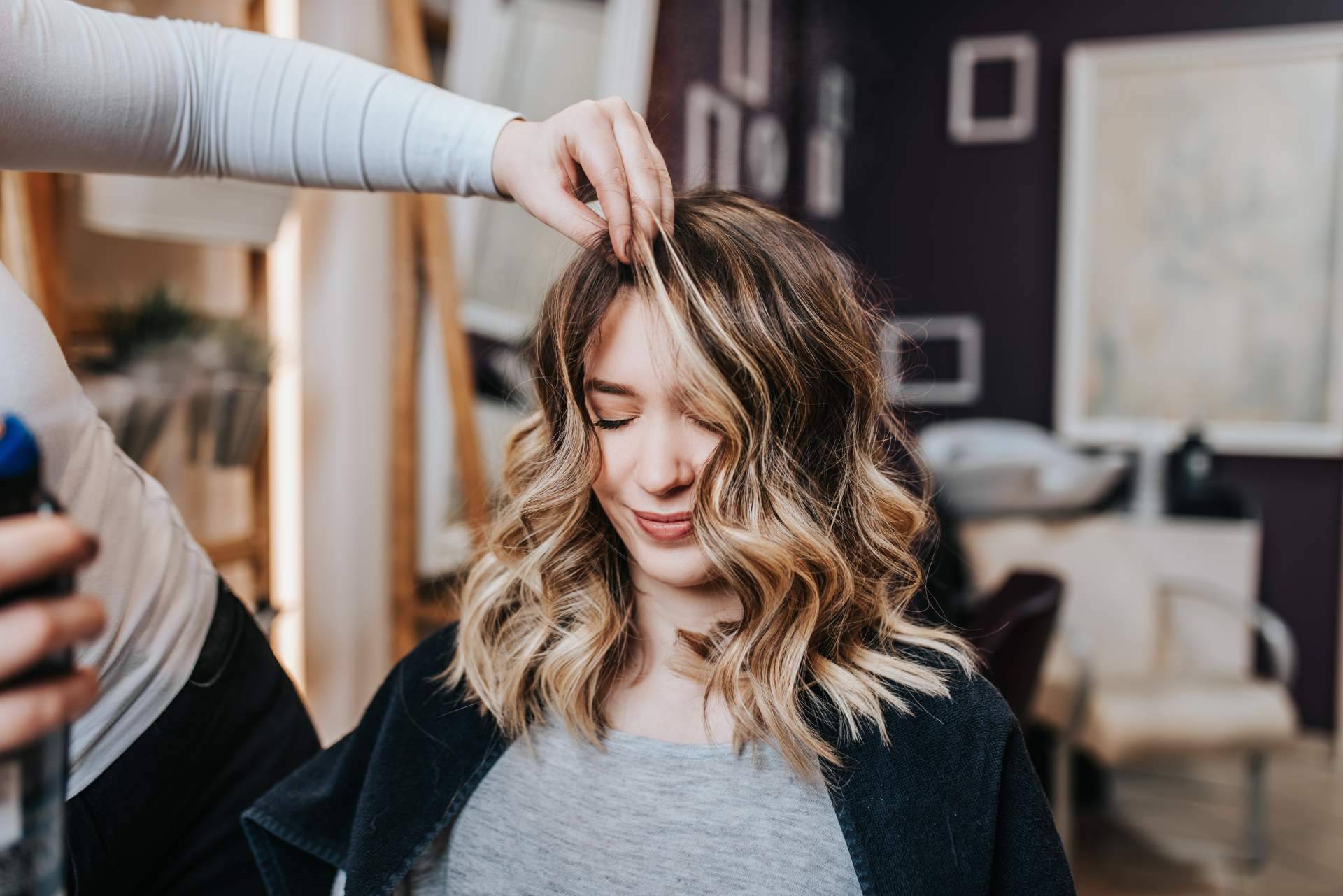Marketing digital 360º para peluquerías con las estrategias que ofrece UEBEA