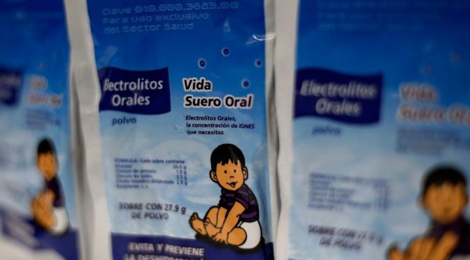 Conoce las señales de alerta que indican que un menor está deshidratado