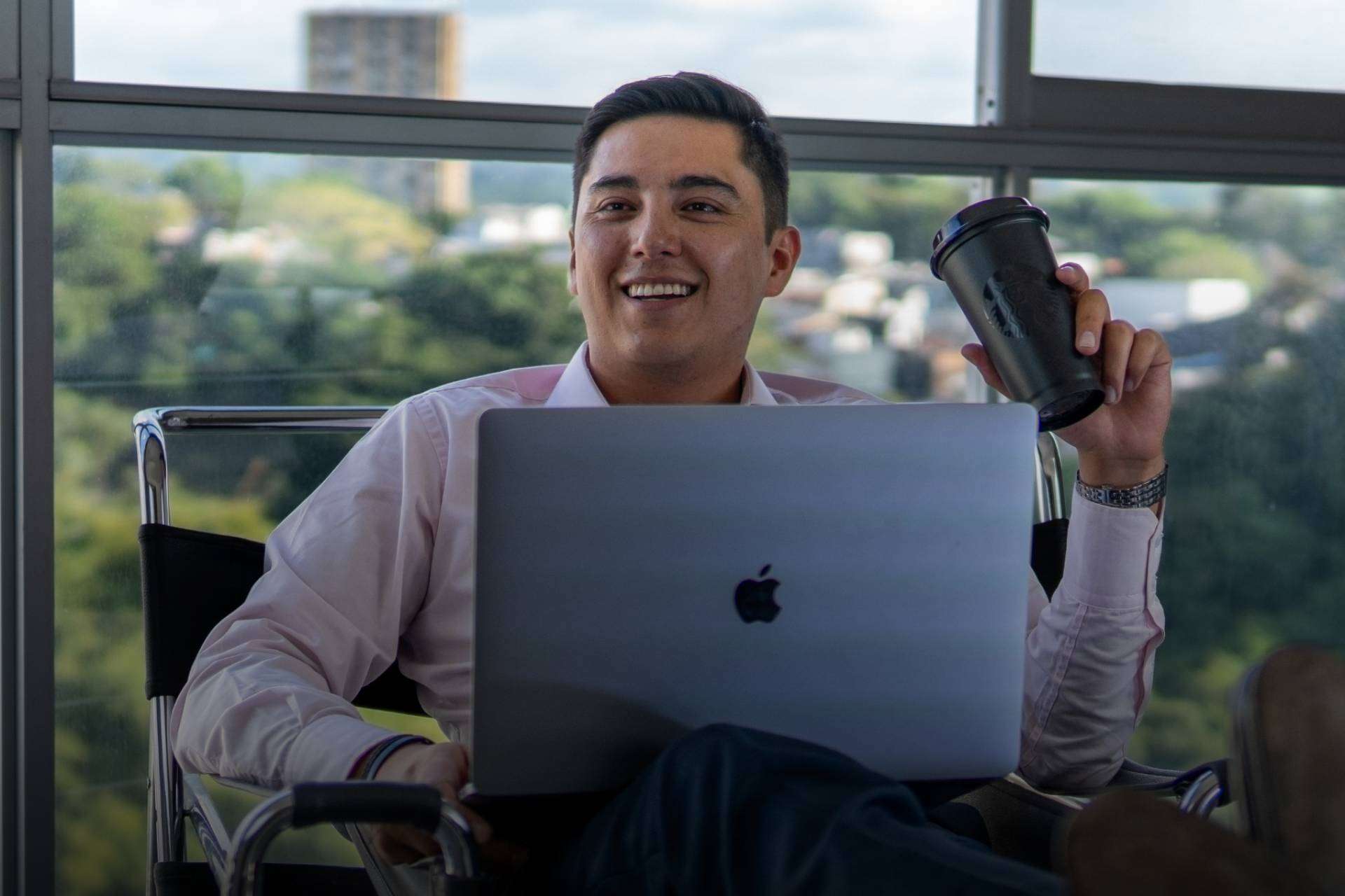 ¿Por qué NO se debería contratar un curso de ventas para resolver problemas comerciales?