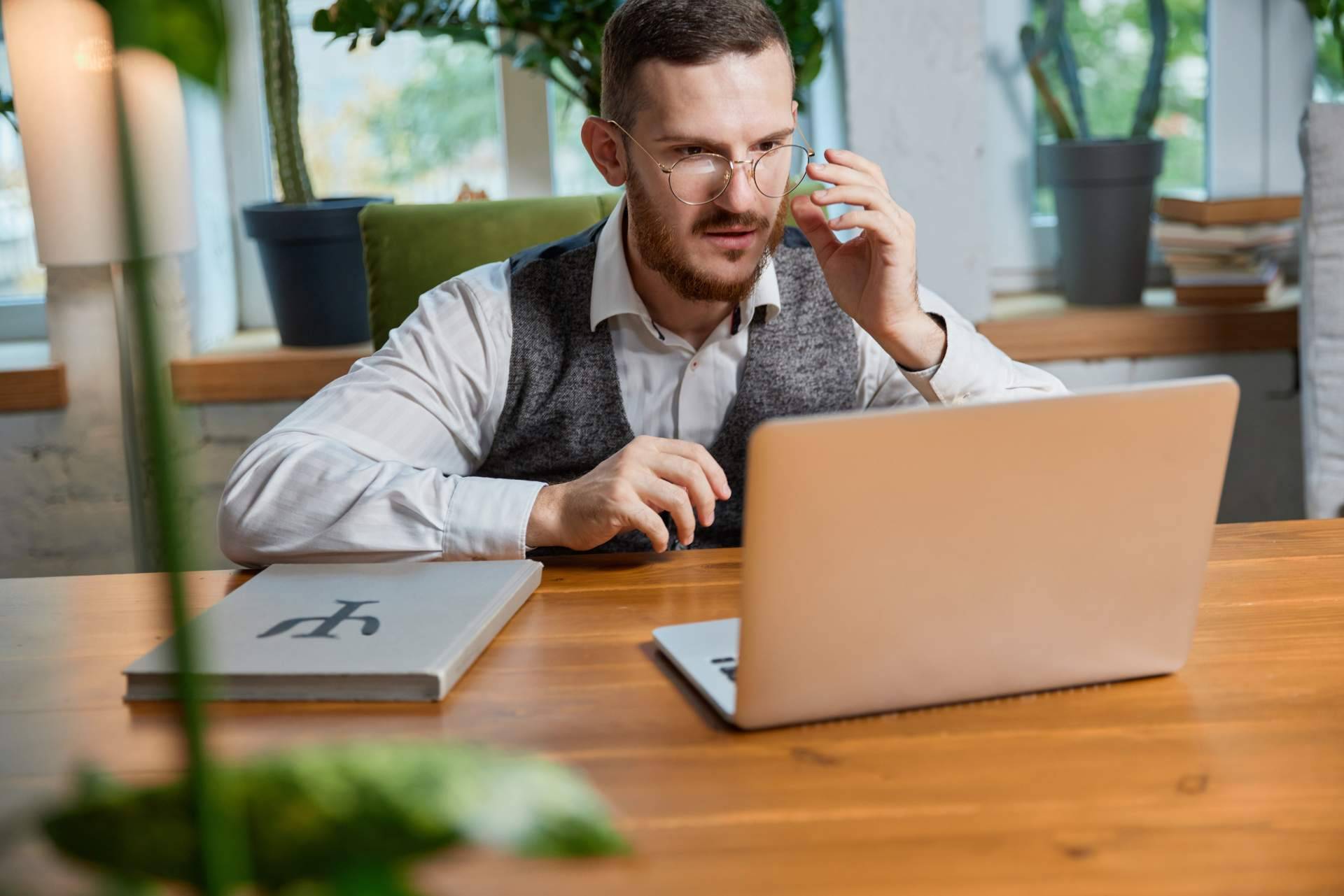 El equipo de terapia online de Mejor Hablemos está disponible 24/7