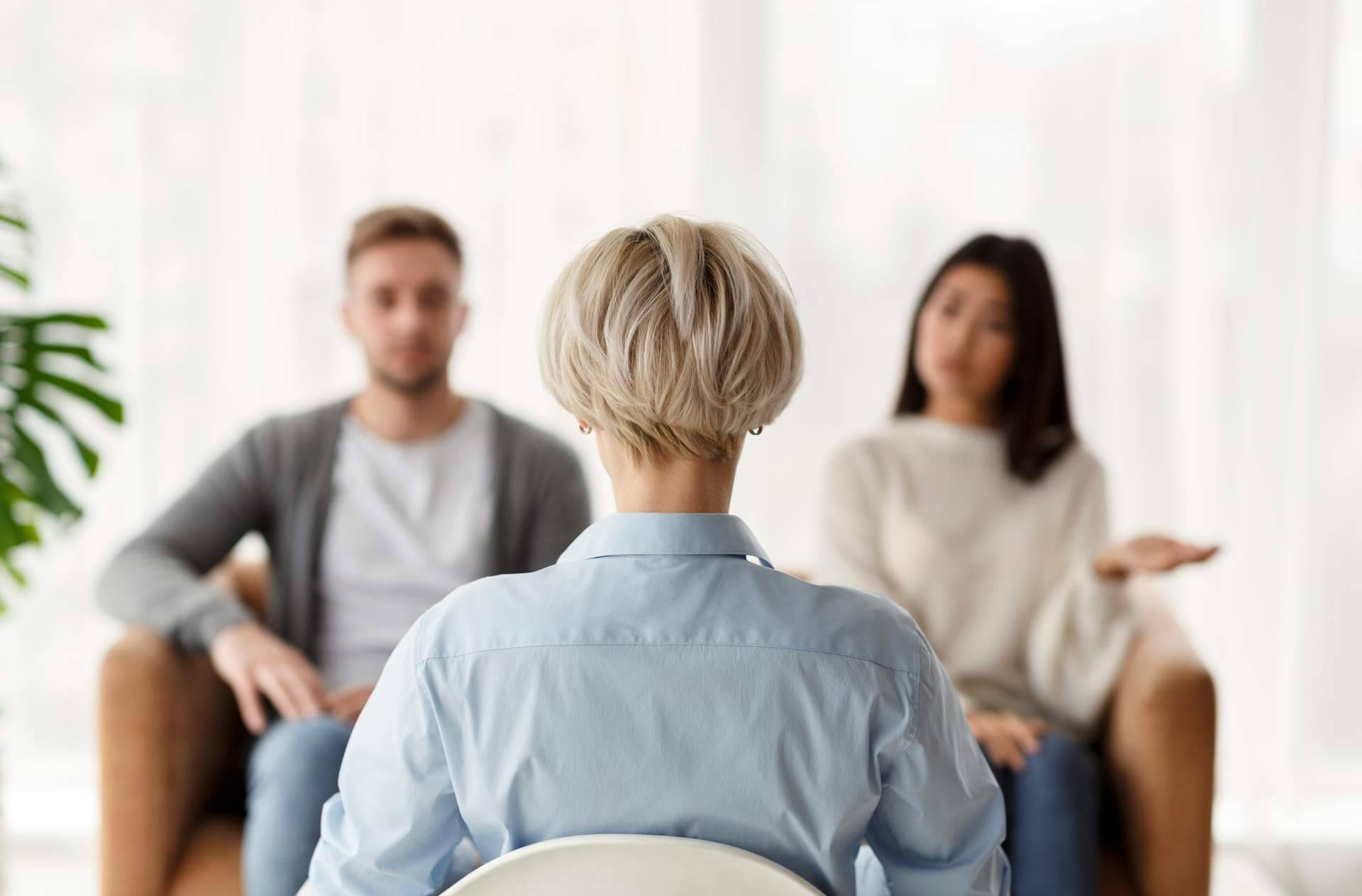 La sensación de no ser prioridad en la pareja