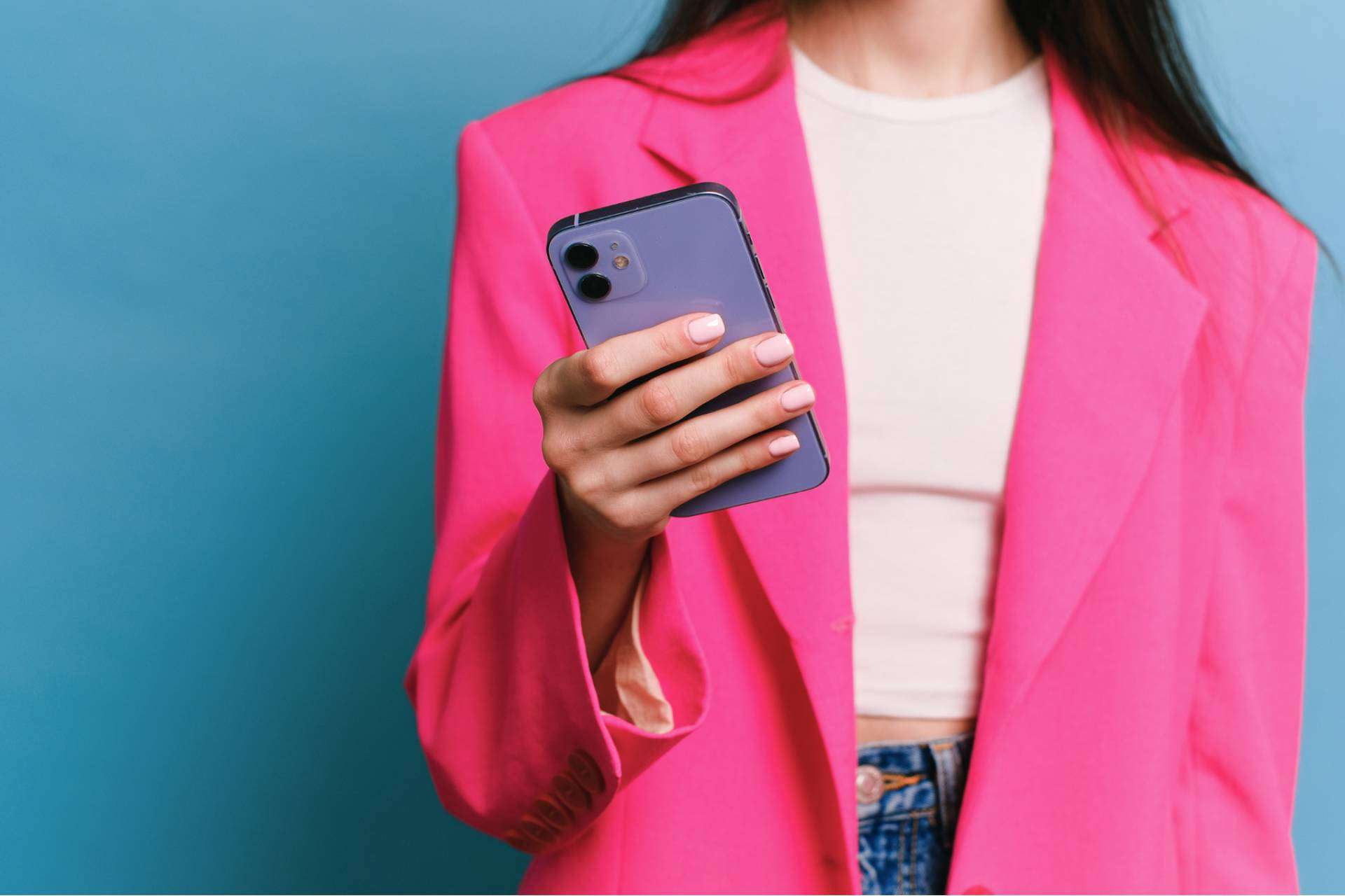 Capacitación por WhatsApp; hackÜ transforma la formación corporativa