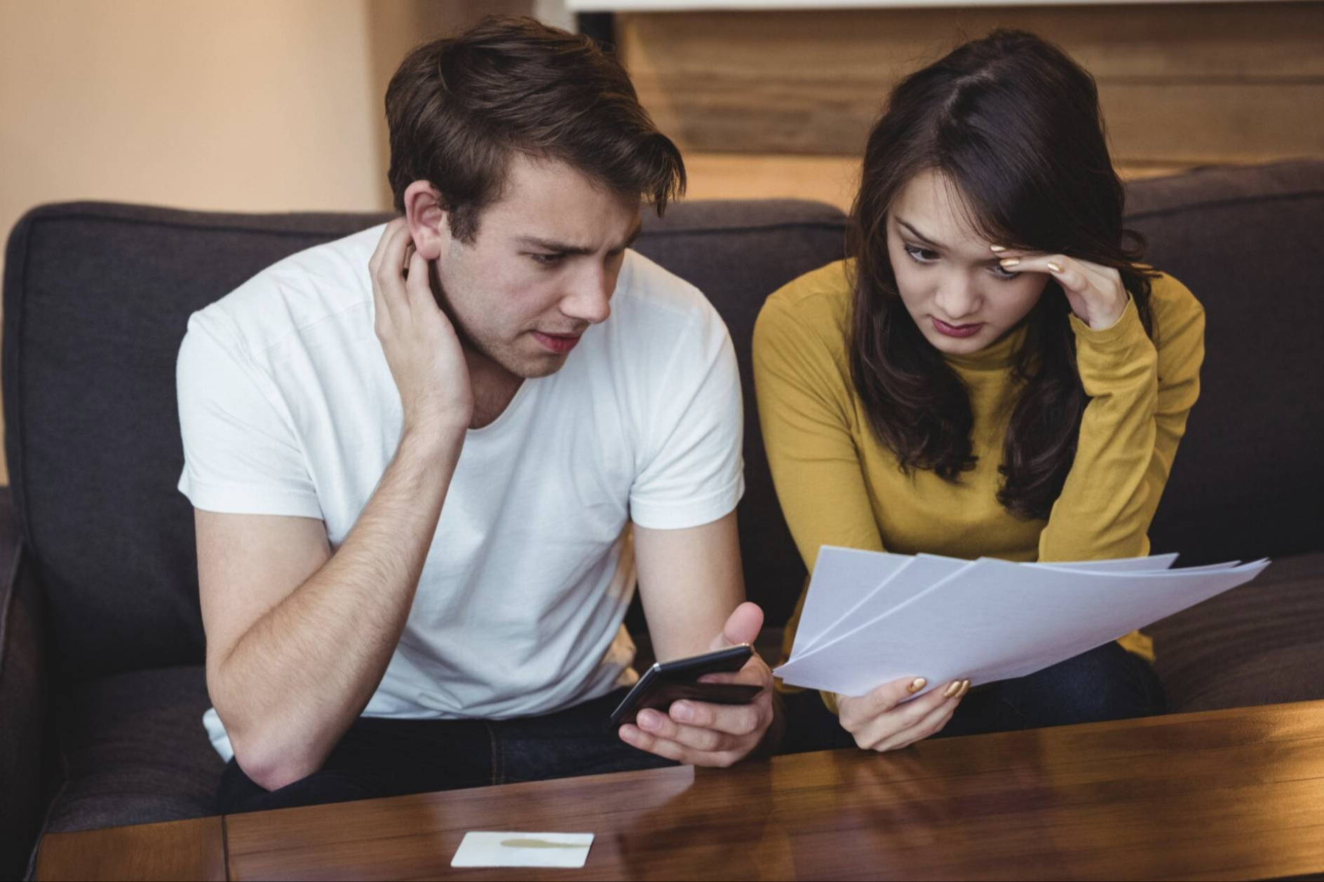 Finanzas personales en jóvenes; claves para evitar deudas y mejorar el historial crediticio